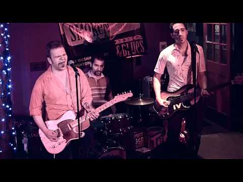 MATT HILL & THE DEEP FRYED TWO Live @ Smoken' Joe's 4/11/12
