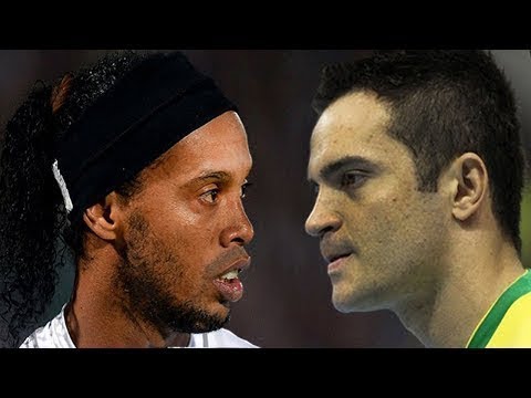 ►Ronaldinho vs Falcão - Magic Skills and Tricks