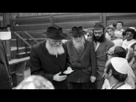 3 Stories of the Lubavitcher Rebbe - By Rabbi YY Jacobson