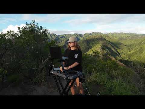 VIKKI - Sunset Mix - Oahu, Hawai'i.
