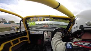 preview picture of video 'BRSCC Mazda MX5 Donington 18 oct 2014 Race 1A'