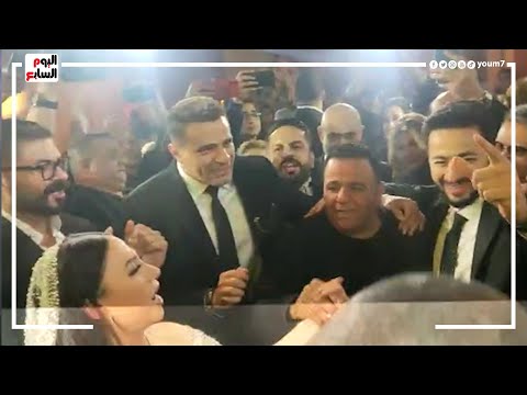 رقص محمد فؤاد وحمادة هلال وخالد سليم ومحمد نور مع بوسي في فرحها