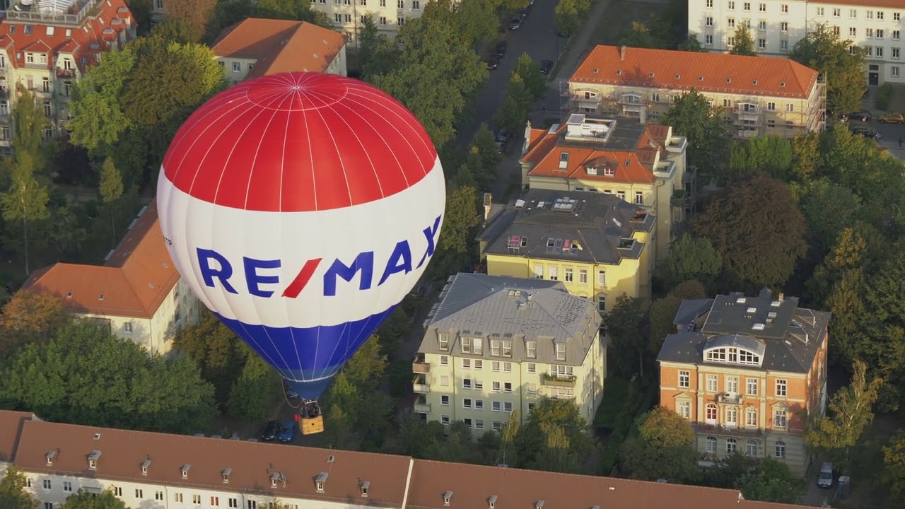 RE/MAX Balloon Summer