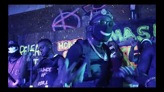 Shoulder Music Video