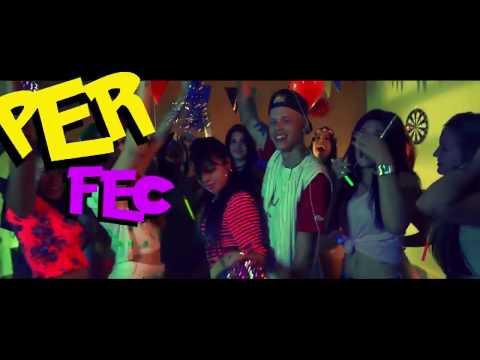 Danny Ft. El Ondure,  Denver SMS & July Roby - La Noche Está (Remix) (Video Official)