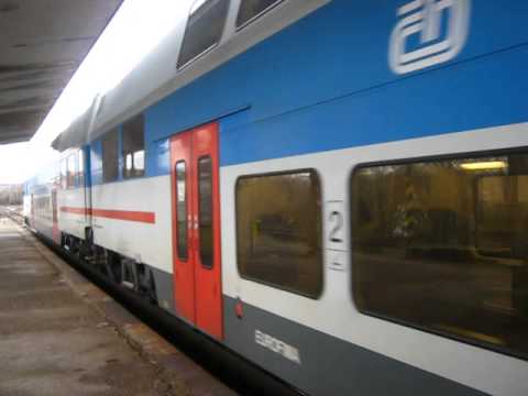 Příjezd vlaku Os 8602 - Úvaly