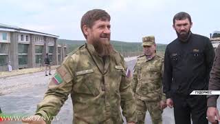 Глава Чечни и директор ФСВНГ РФ ознакомились с деятельностью Российского университета спецназа