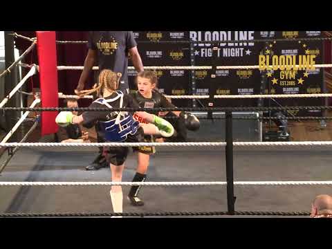 Ella Cormack 5 Elements vs Carley North Side Muay Thai