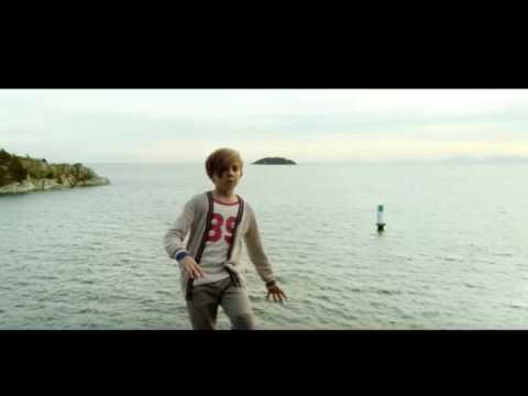 The 9th Life of Louis Drax (Jamie Dornan, Aaron Paul, Sarah Gadon, Aiden Longworth)–Official Trailer