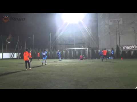 13. tydzień: AS Romy - Bez Zdziwień Salwator (FLS Jesień 2013)