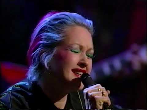 Cyndi Lauper - Carey  (Live - All Star Tribute To Joni Mitchell, 2000)