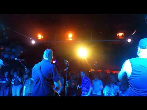 SUPERSKANK - "Generation Terrorism" (live)