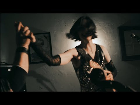 Alfred Ladylike & Friends - Mountain Mama