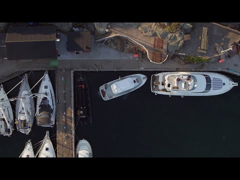 Single-hand control with Volvo Penta Joystick Docking