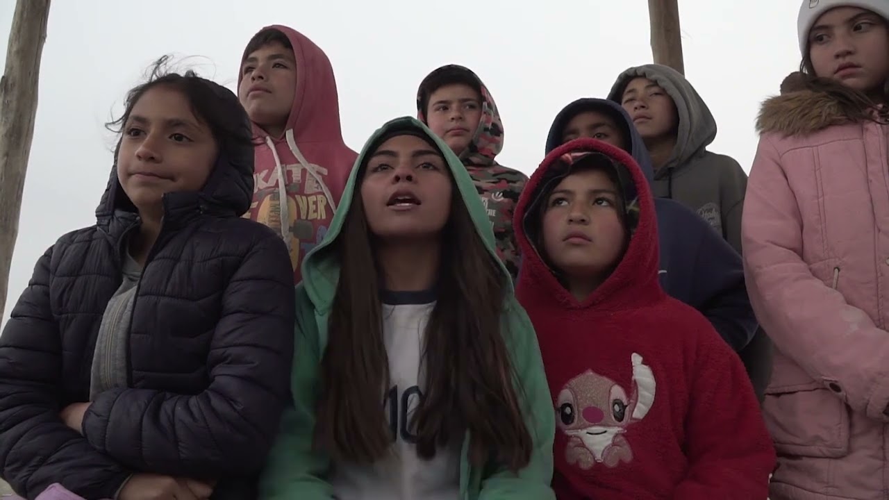 Corto - Más allá del cerro