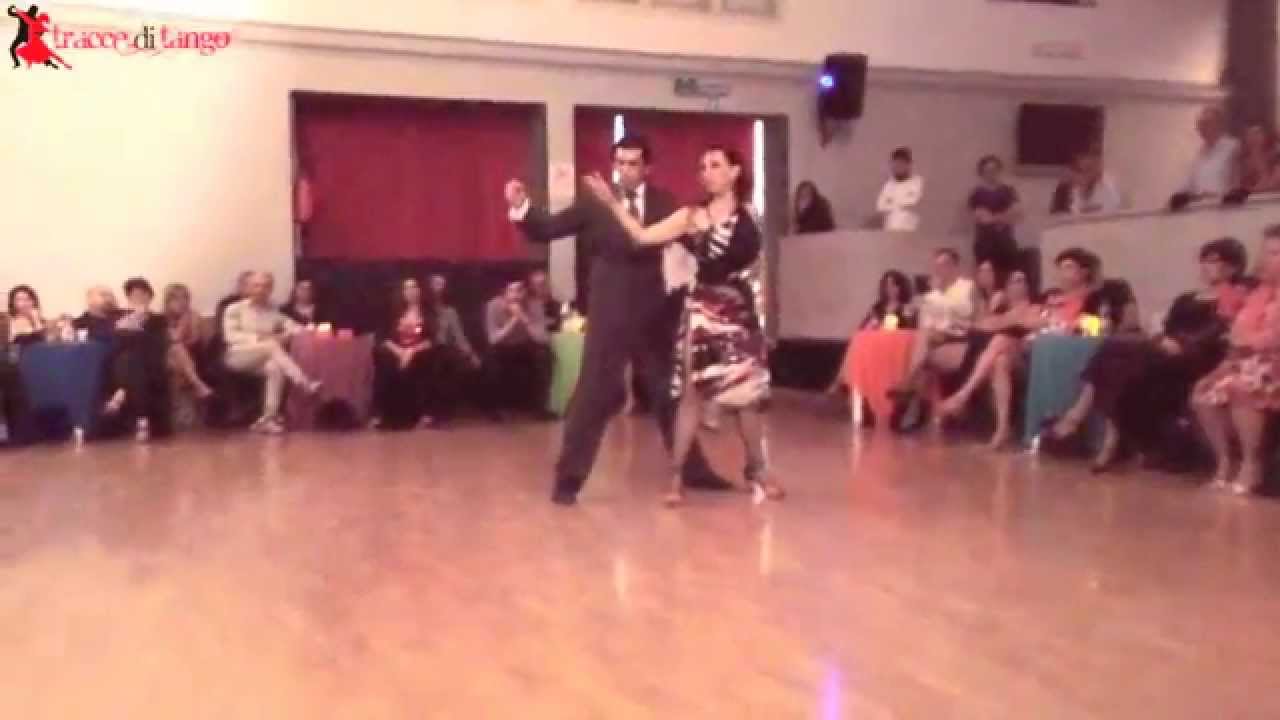 Milena Plebs y Lautaro Cancela - A mis Companeros