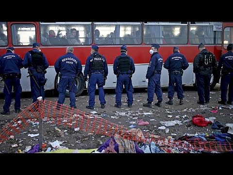 Time running out for refugees before Hungary border crackdown