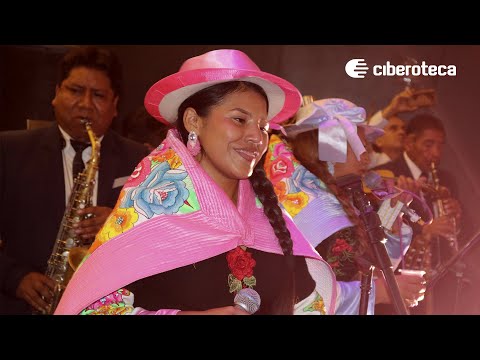 Rosita de Huaribamba y Diana Ureta | Ciberoteca