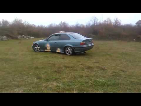 BMW pod rucnom i drift.