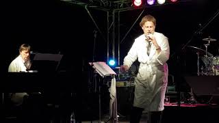 Wiesbaden: Vielen Dank für die Blumen!