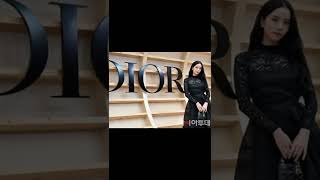 Download lagu #EXO sehun #BLACKPINK jisoo at the same event #dior #220430 mp3