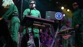 AVIADOR DRO - 013 La Tv es nutritiva