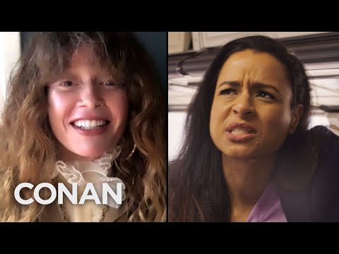 娜塔莎-里昂執導的《莎拉-庫珀》。一切都很好"--CONAN在TBS上的報道。 (Natasha Lyonne On Directing "Sarah Cooper: Everything’s Fine" - CONAN on TBS)