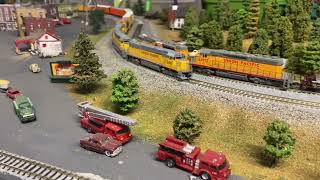 I WON A Christmas Giveaway From BNSF 6951 Plus Running Trains On My Nscale KATO Layout