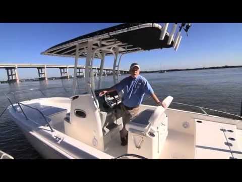 Boston Whaler 240 Dauntless Test 2015- By BoatTest.com