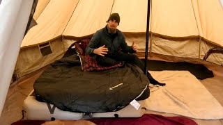 So gemütlich schlafe ich in meinem Stoffzelt im Wald (KingCamp Schlafsetup)