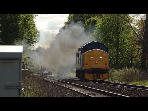 LSL's 37688 'Great Rocks' Erupts And Tones Towards Cheerbrook Foot Corossing On 0Z41