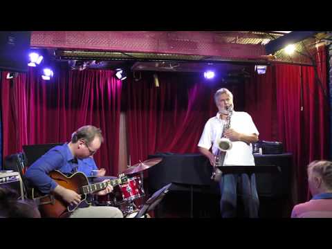 Duboule/Malaby/Mintz – Flight