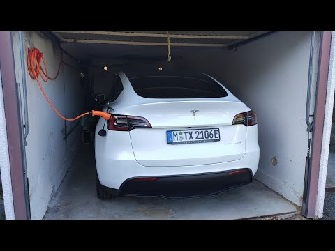 (live) Tesla Model Y 130 km/h winter range test