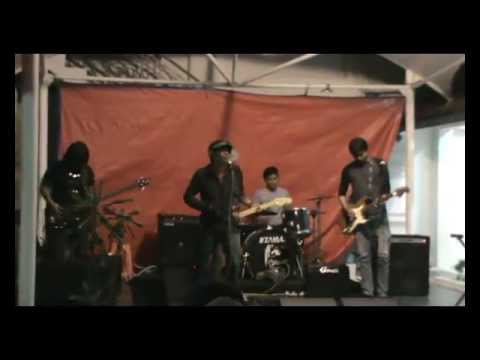 [LIVE] slebor - Mati Rasa (Komunitas FORMI Forum Musik Indie, 05 Juli 2012)