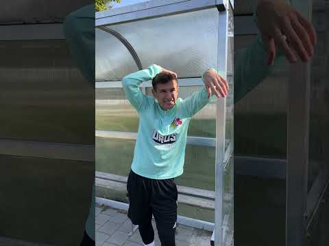 Wer kennt so ein Spieler? 😂⚽️ #fussball#comedy#shorts