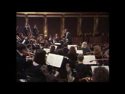 Mozart: Symphony No.41 "Jupiter" (Nikolaus Harnoncourt)