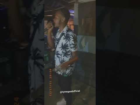 Tyme Gaad performing his single "Head Chip" and more