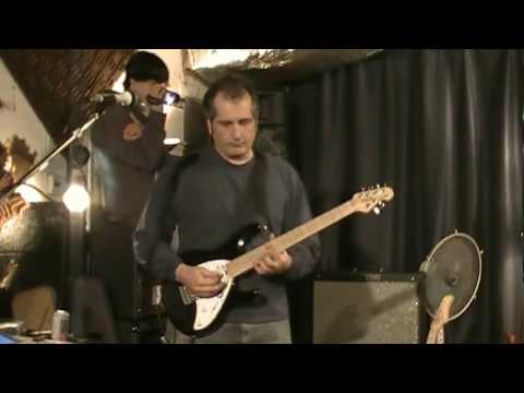 download lagu mp3 mp4 Mike Heneghan, download lagu Mike Heneghan gratis, unduh video klip Mike Heneghan