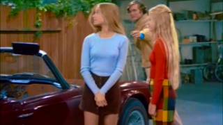 Marcia Brady Reveals Everything | Most Daring Brady Bunch Outfits