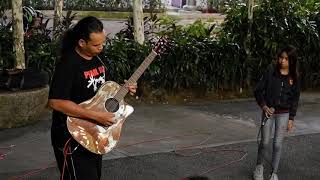 Download lagu Berpisah jua||Bersama adik nurul iman di dataran sogo feat sentuhan buskers mp3