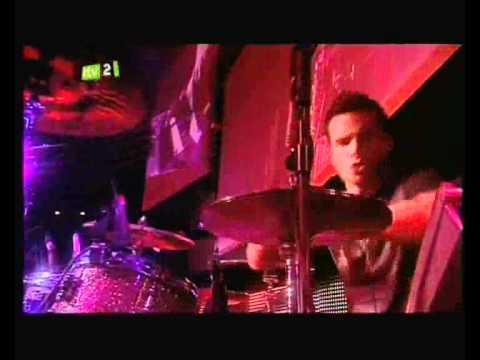 McFLY Party Girl Performance - BT Digital Music Awards (30.09.10)