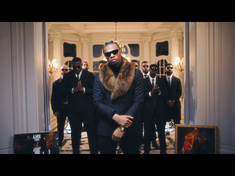 AMK - OUTSIDER (Clip officiel)