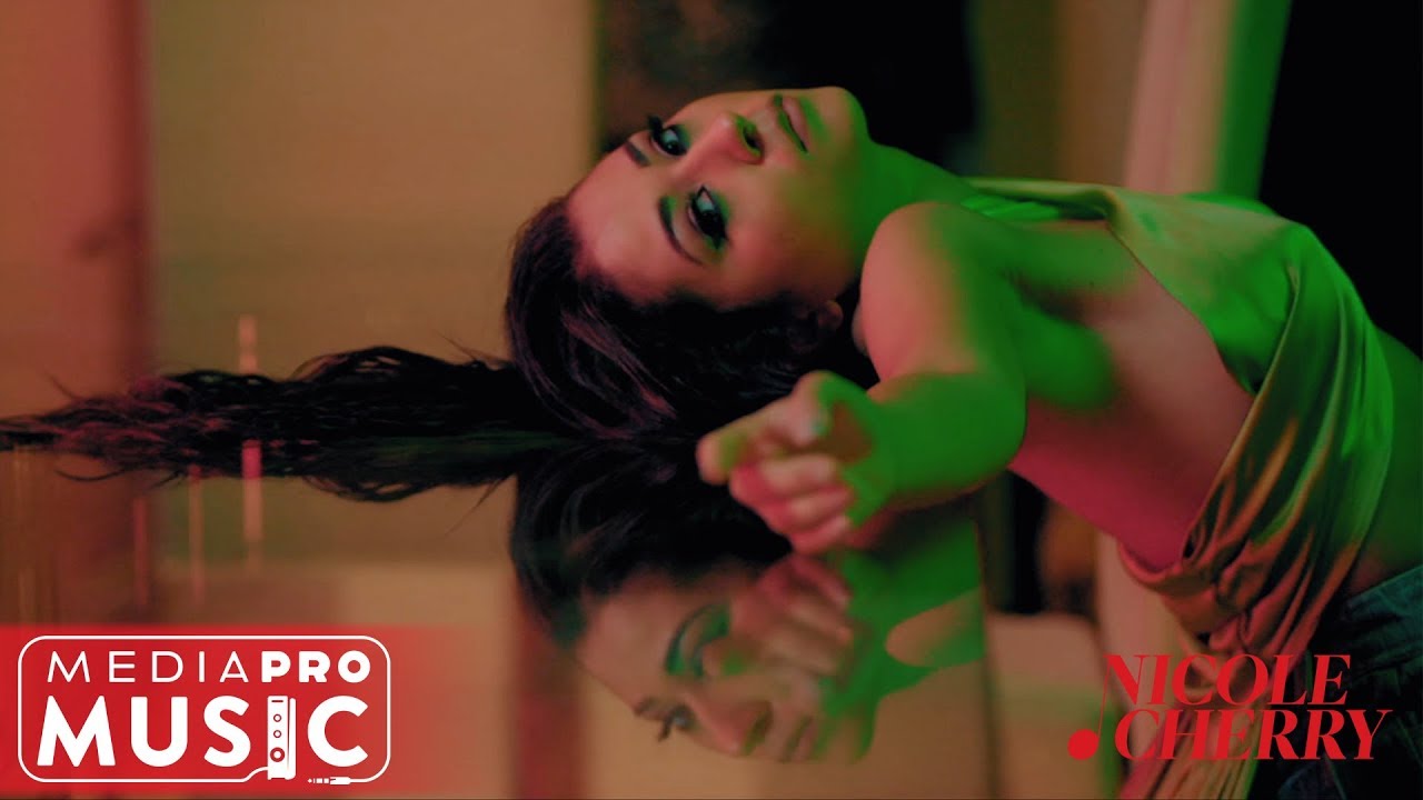 Nicole Cherry — Cine Sunt Eu?
