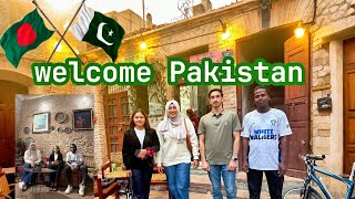 🇧🇩Bangladeshi Students in Pakistan 😍 Exploring Androon Lahore for the First Time