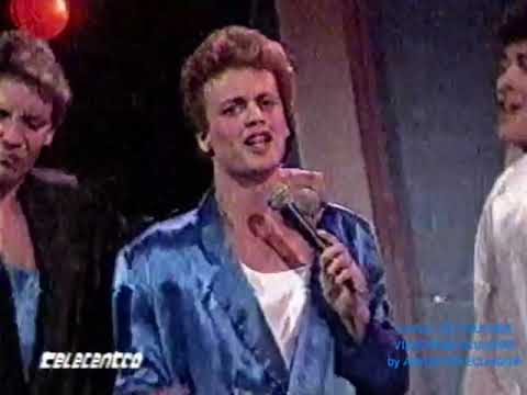 Proyecto M canta Oye tu amigo en la Teleton Ecuador 1987