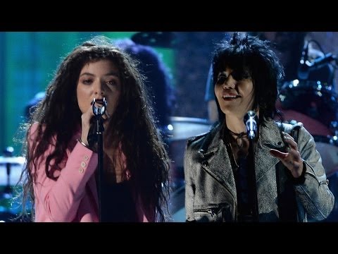 Lorde vs Joan Jett: Best Nirvana Performance at Rock And Roll Hall of Fame 2014