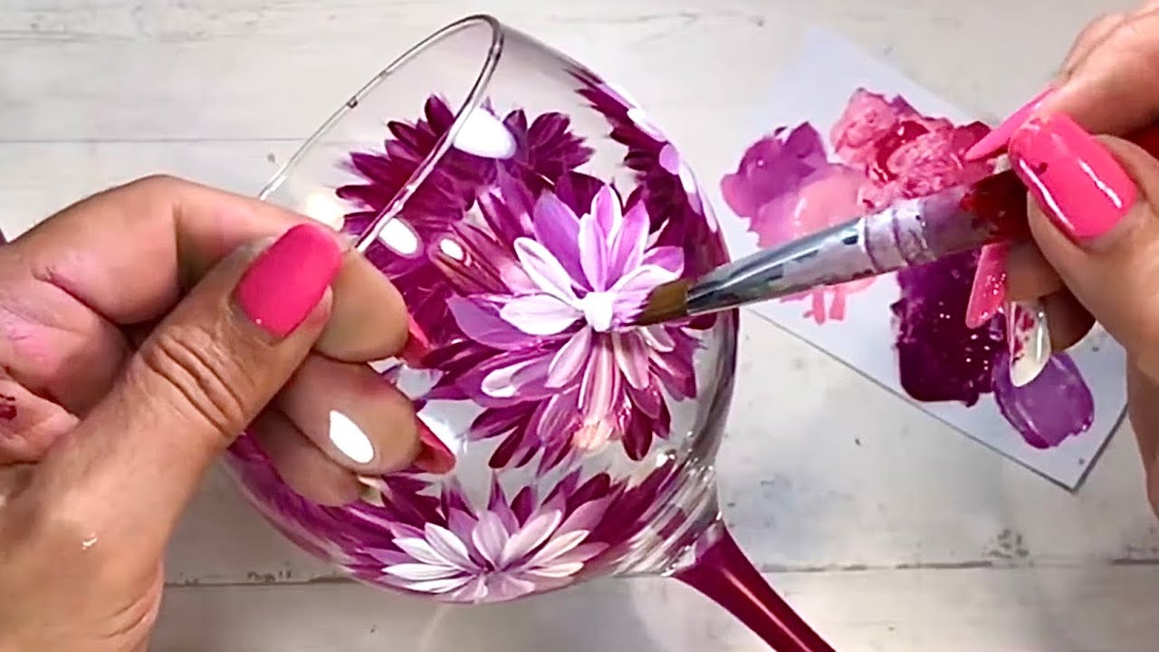 How to Paint Glass, Glasses and Bottles with Acrylic Paint: 10 Ideas
