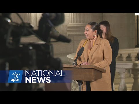 Manitoba premier resets relationship with families at Winnipeg ceremony | APTN News