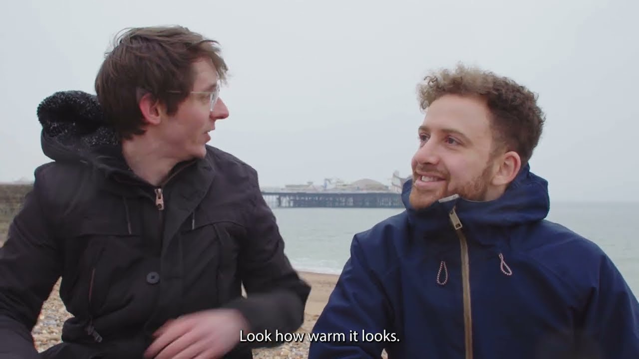 Fred V & Tudor Dive on the Beach!