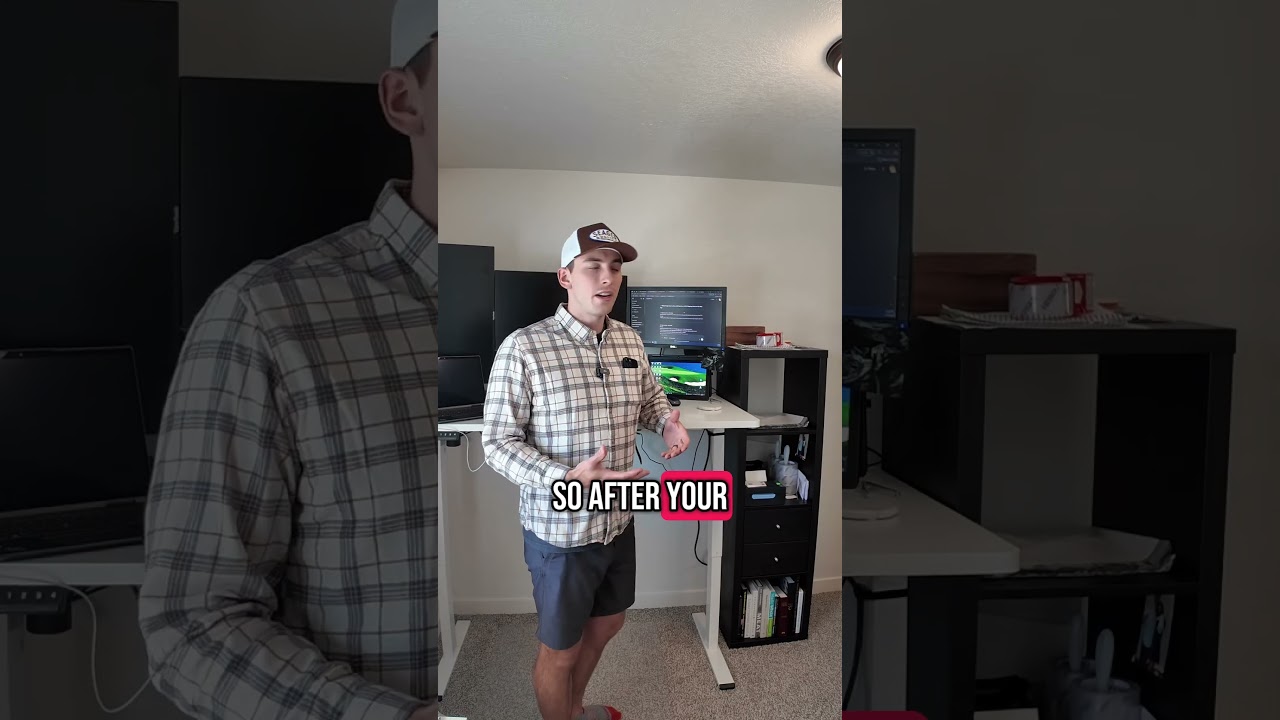 You can print eBay shipping labels for FREE at the Post Office with a QR code 😎#ebay #SideHustle